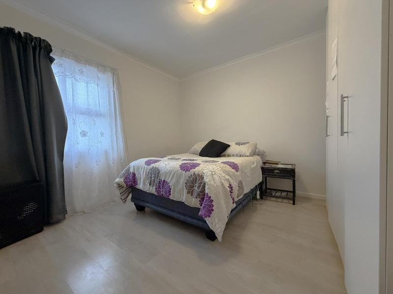 3 Bedroom Property for Sale in Heathfield Western Cape